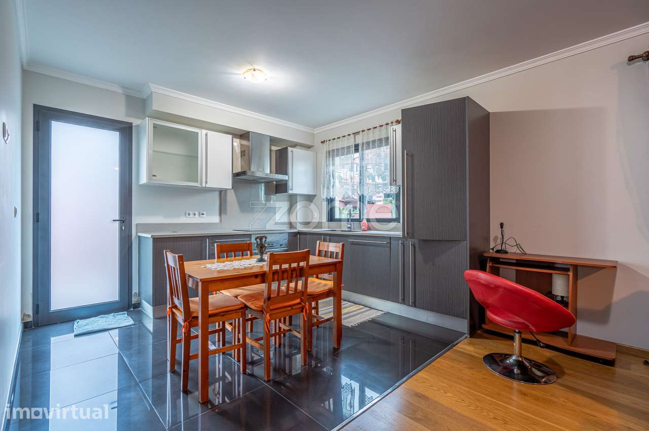 Apartamento T2 no centro de Machico - Grande imagem: 2/15
