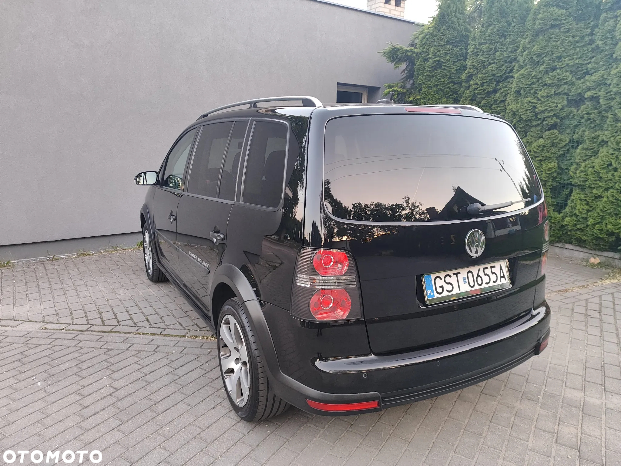 Volkswagen Touran 2.0 TDI DPF DSG Cross - 7