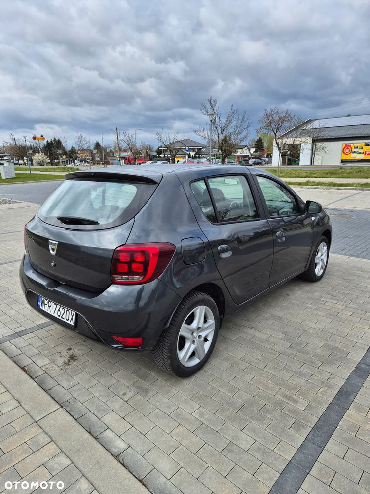 Dacia Sandero SCe 75 Laureate - 6