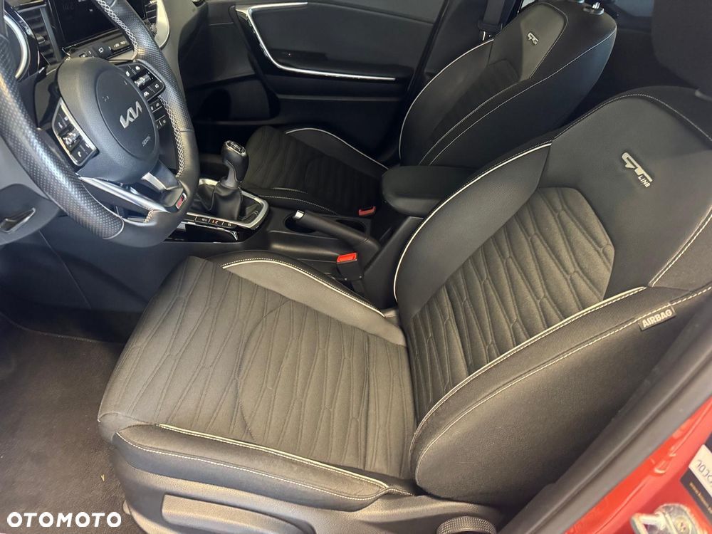 Kia Ceed 1.5 T-GDI OPF GT Line - 13