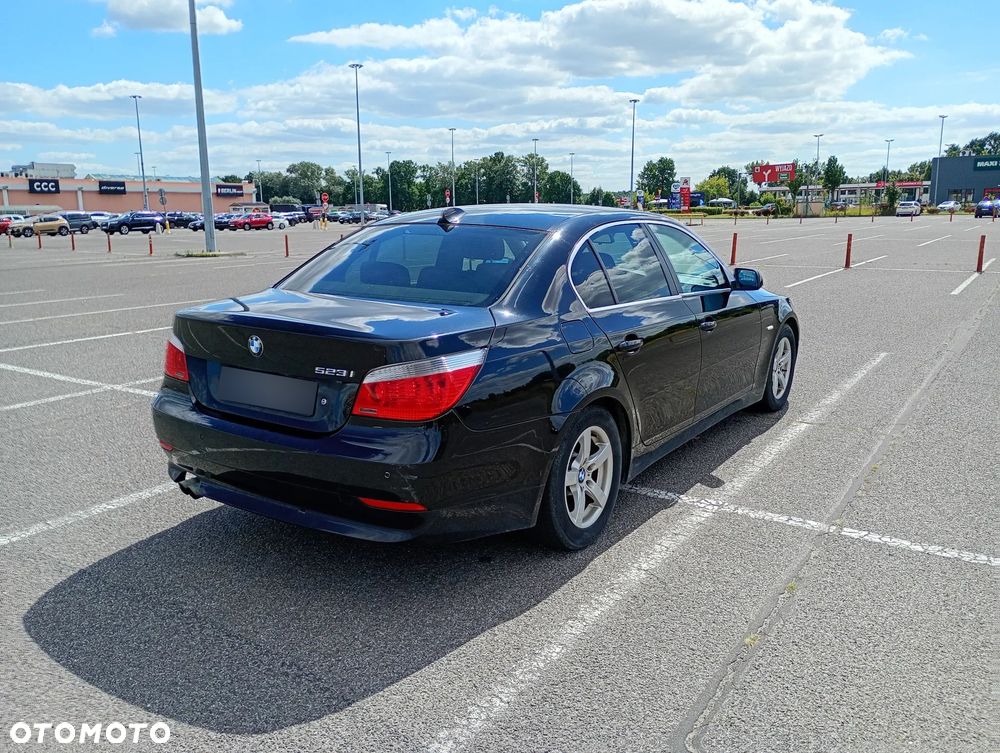 BMW Seria 5 523i - 3