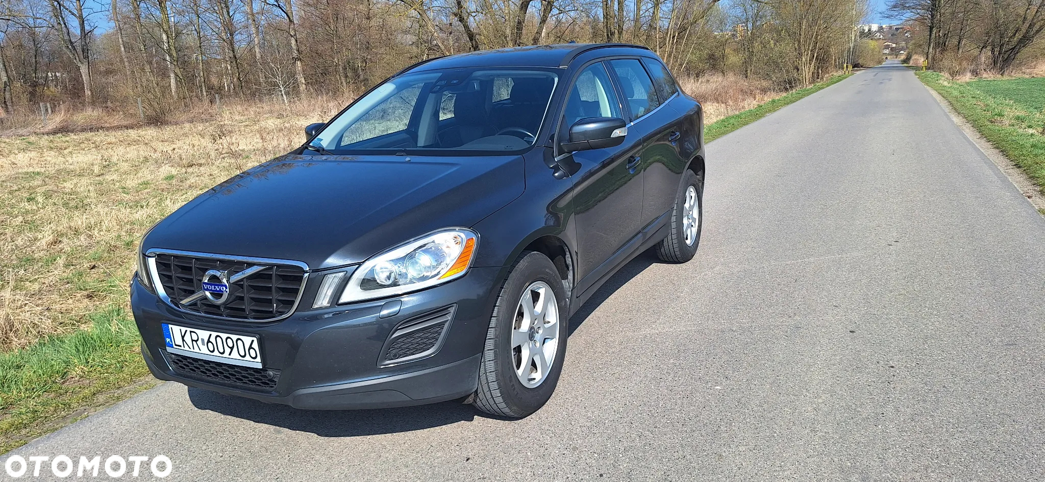 Volvo XC 60 DRIVe R Design - 3
