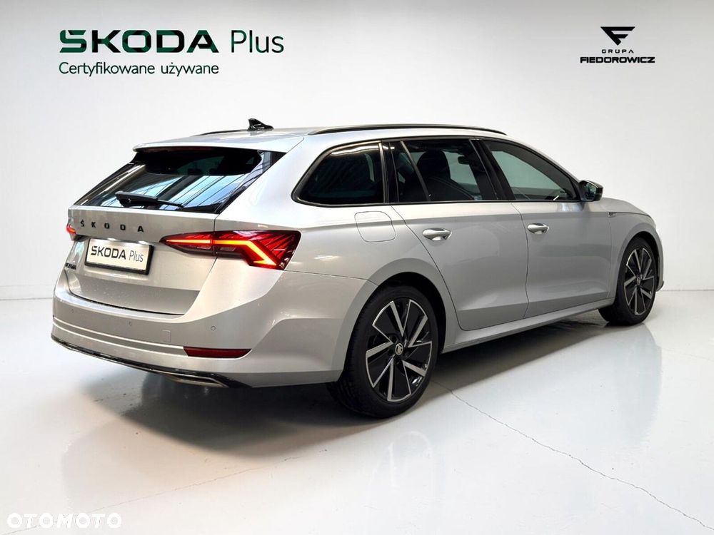 Skoda Octavia 2.0 TDI Sportline DSG - 9