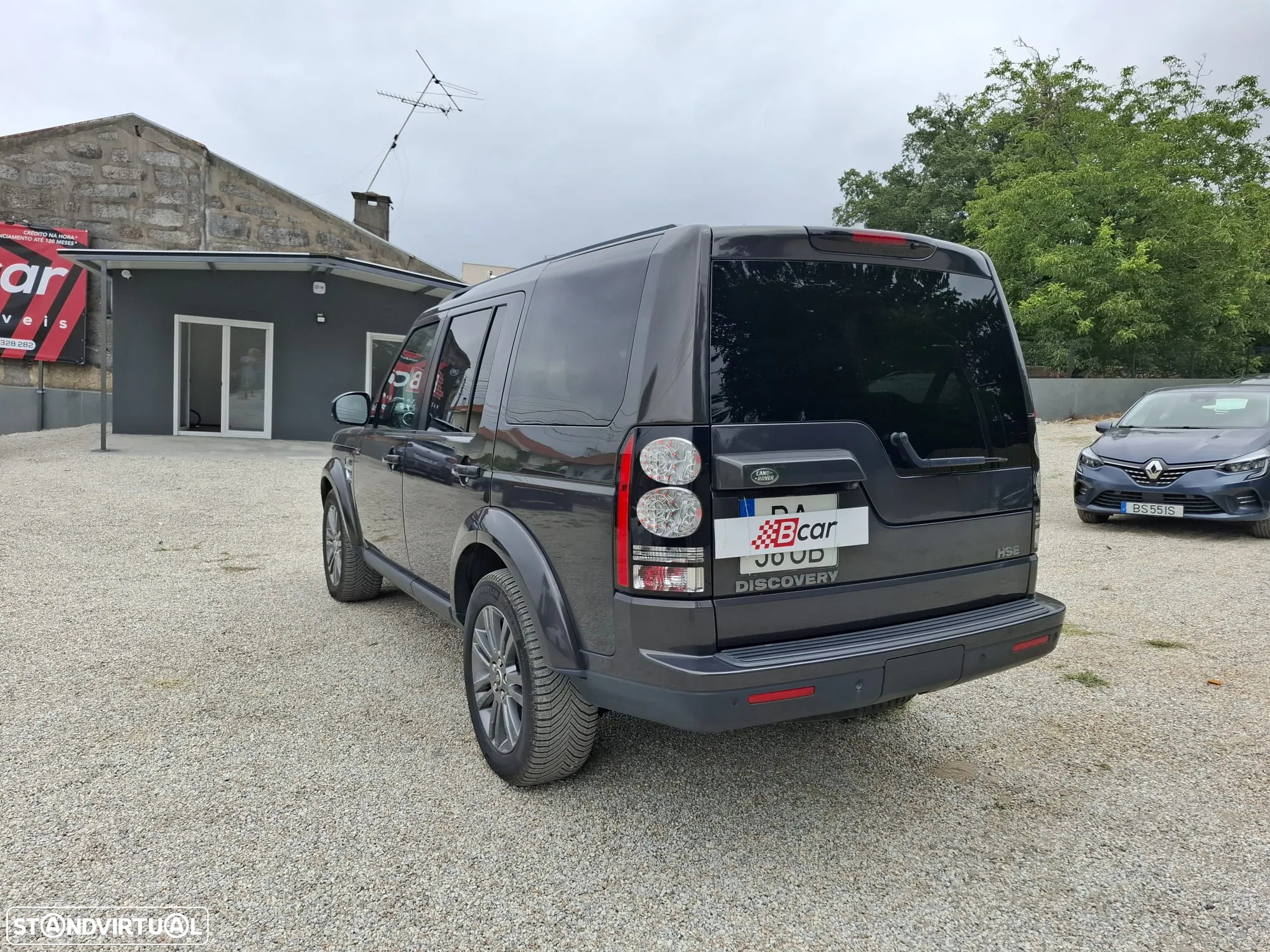 Land Rover Discovery SD V6 HSE - 8