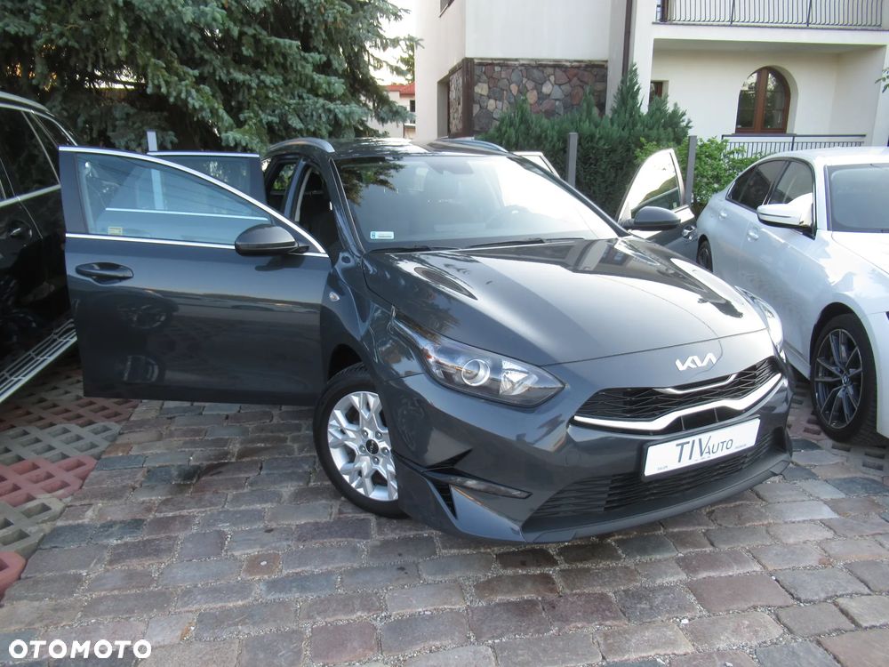 Kia Ceed 1.5 T-GDI M - 35