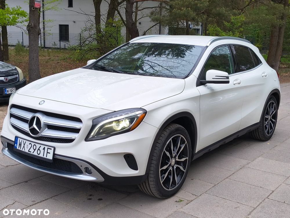 Mercedes-Benz GLA 250 4Matic 7G-DCT Activity Edition - 10