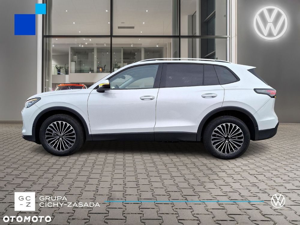 Volkswagen Tiguan - 2