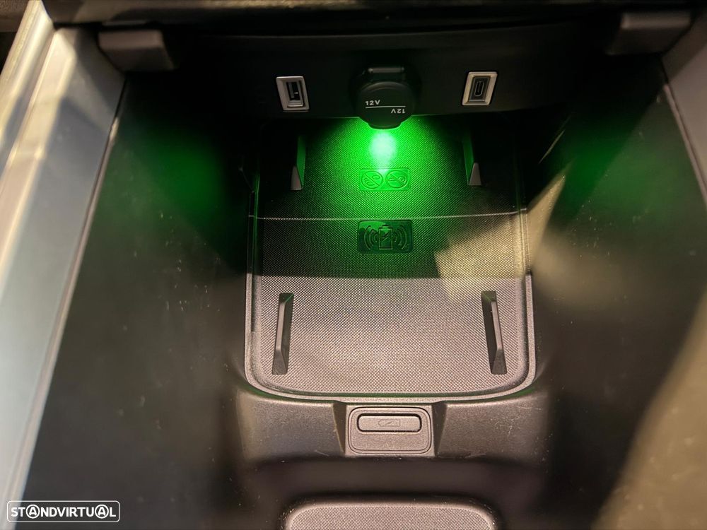 Jeep Avenger 1.2 e-Hybrid Altitude DCT - 24