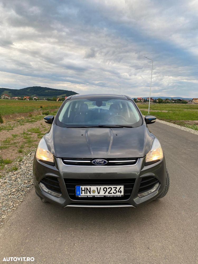 Ford Kuga - 2