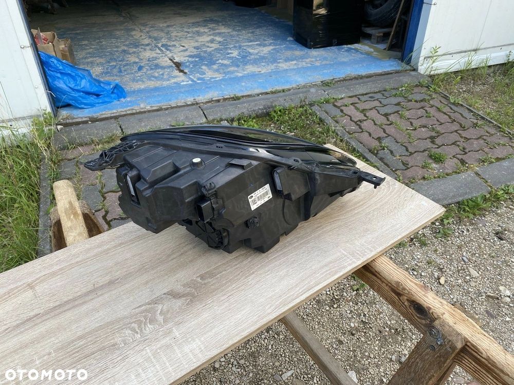 LAMPA PRZEDNIA LEWA FORD PUMA MK2 L1TB-13E015-EJ - 4