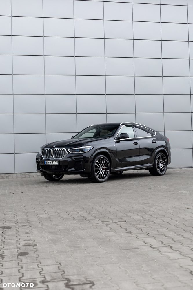 BMW X6 xDrive40d mHEV - 2