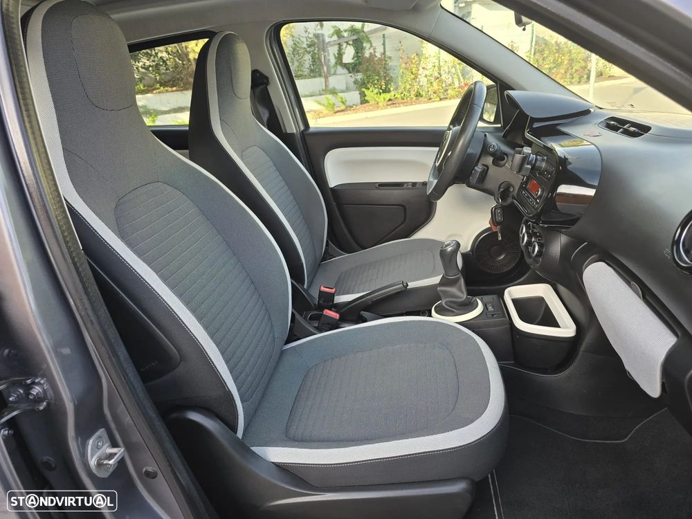 Renault Twingo SCe 70 S&S LIMITED - 32