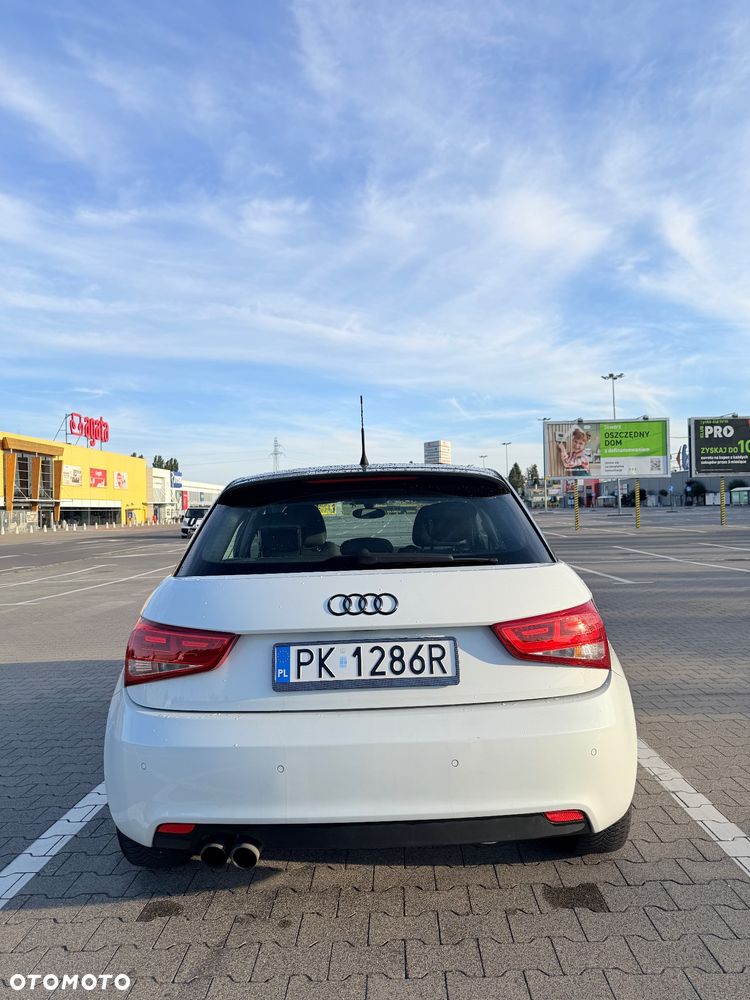 Audi A1 Sportback 1.4 TFSI Ambition S tronic - 4