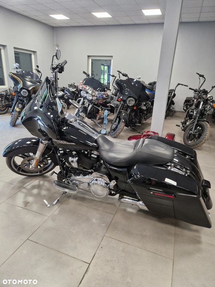 Harley-Davidson FLHXS Special - 3