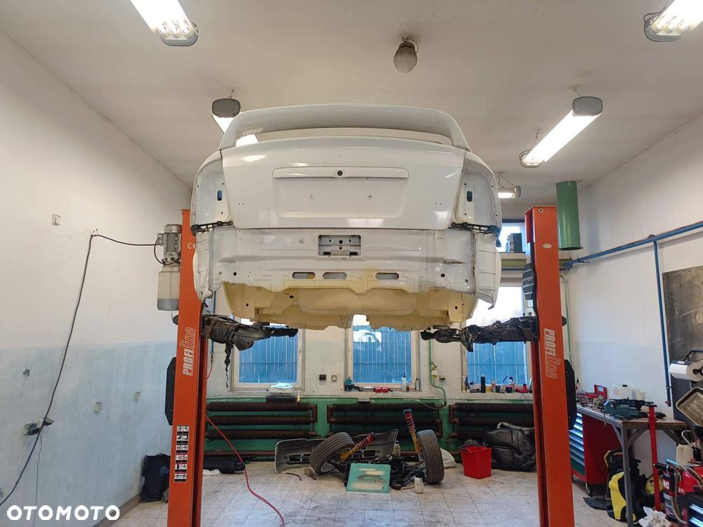 Opel Astra 2.0 OPC - 8