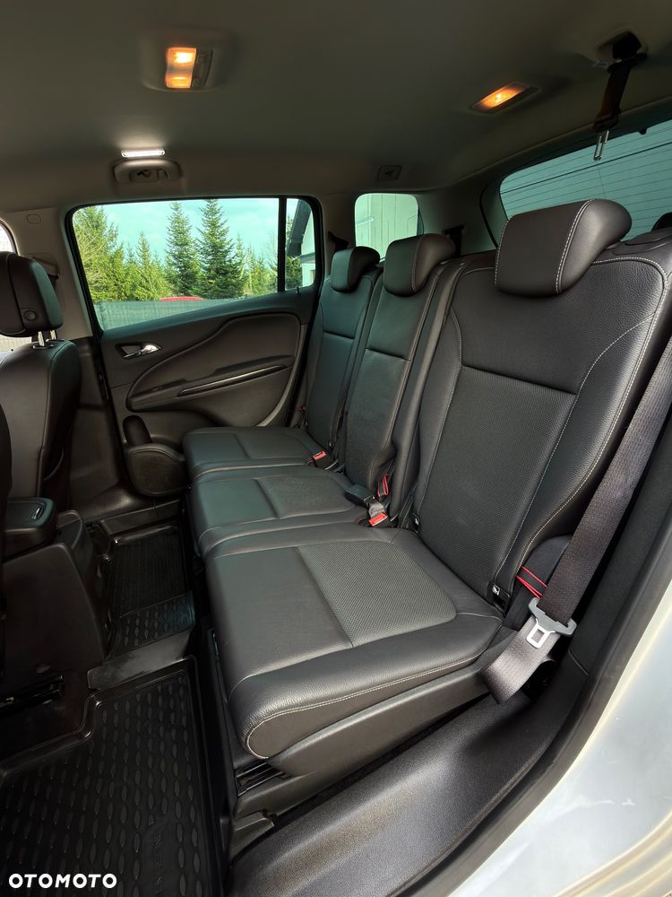 Opel Zafira 2.0 D (CDTI) Automatik Business Innovation - 20