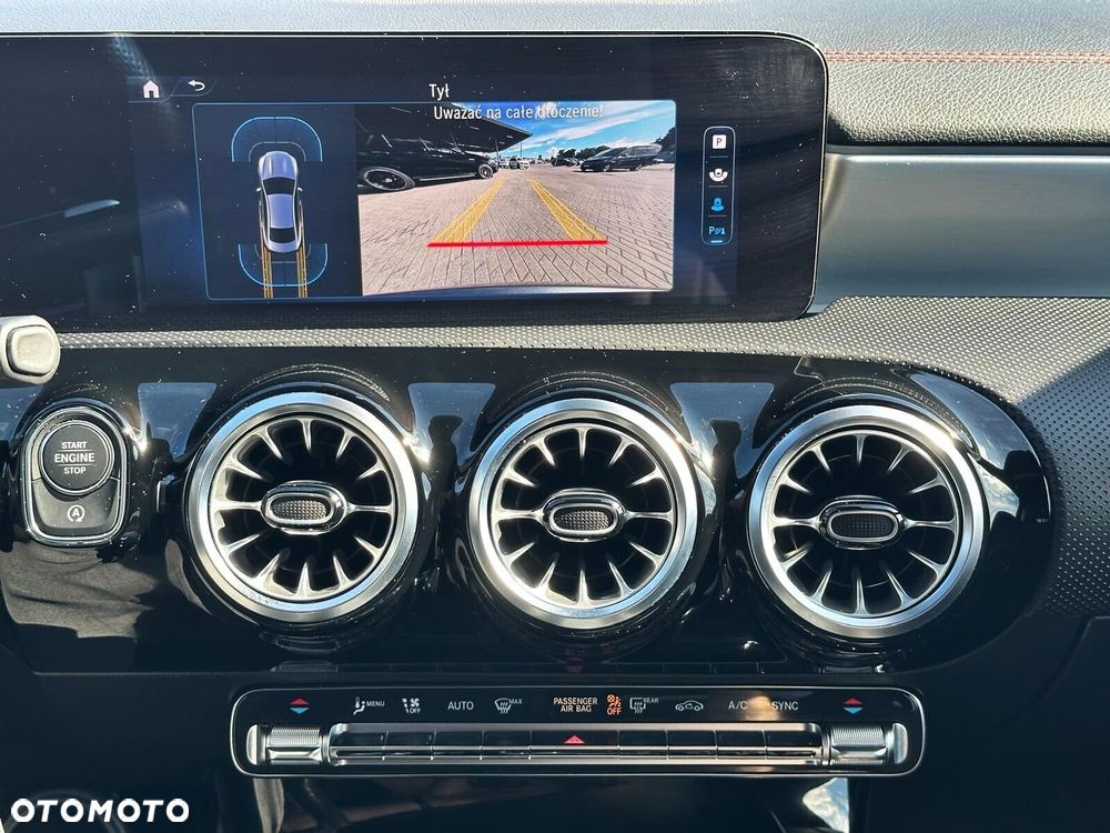 Mercedes-Benz CLA - 10