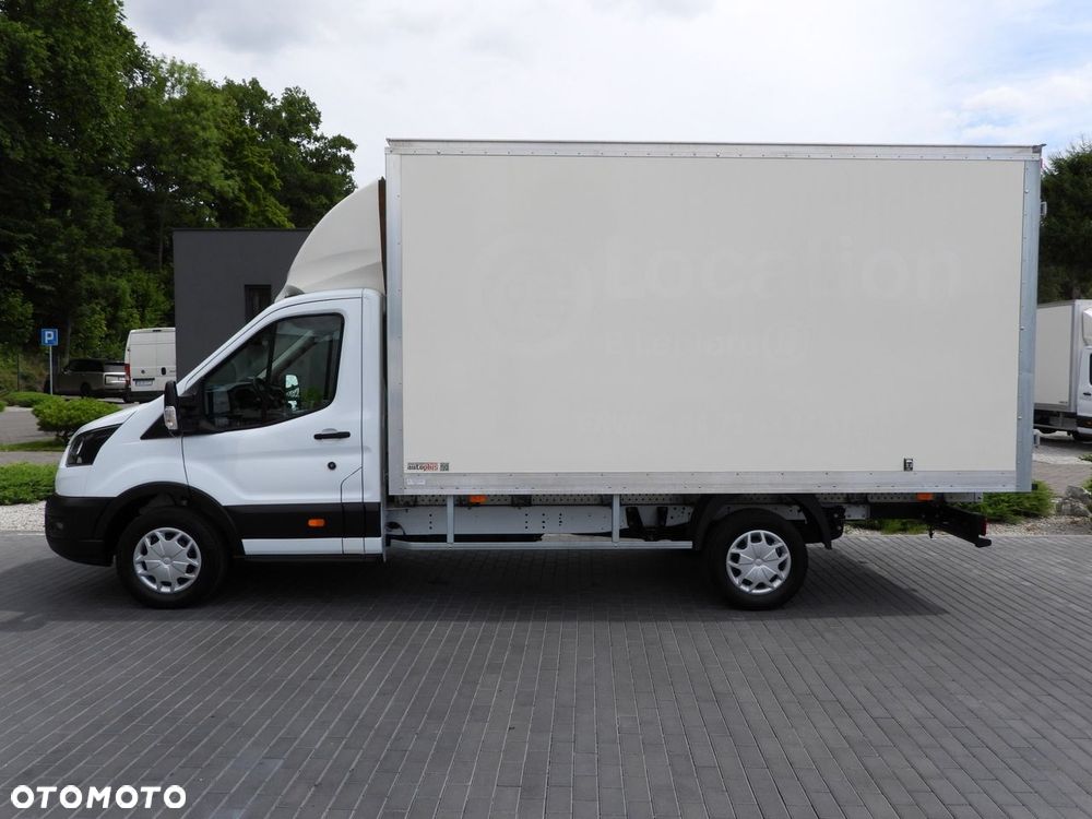 Ford TRANSIT KONTENER 8 PALET TEMPOMAT KLIMATYZACJA  130KM - 9