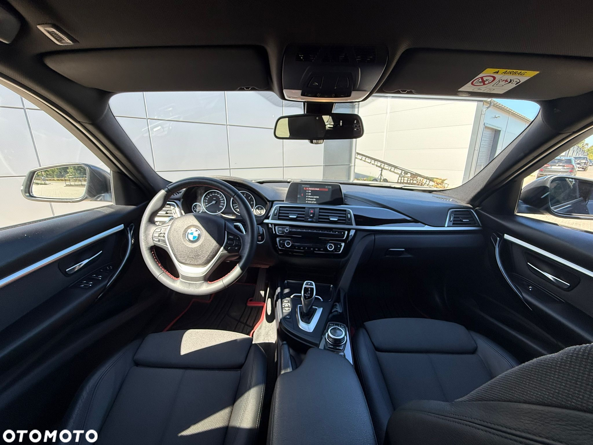 BMW Seria 3 320d Sport Line - 7