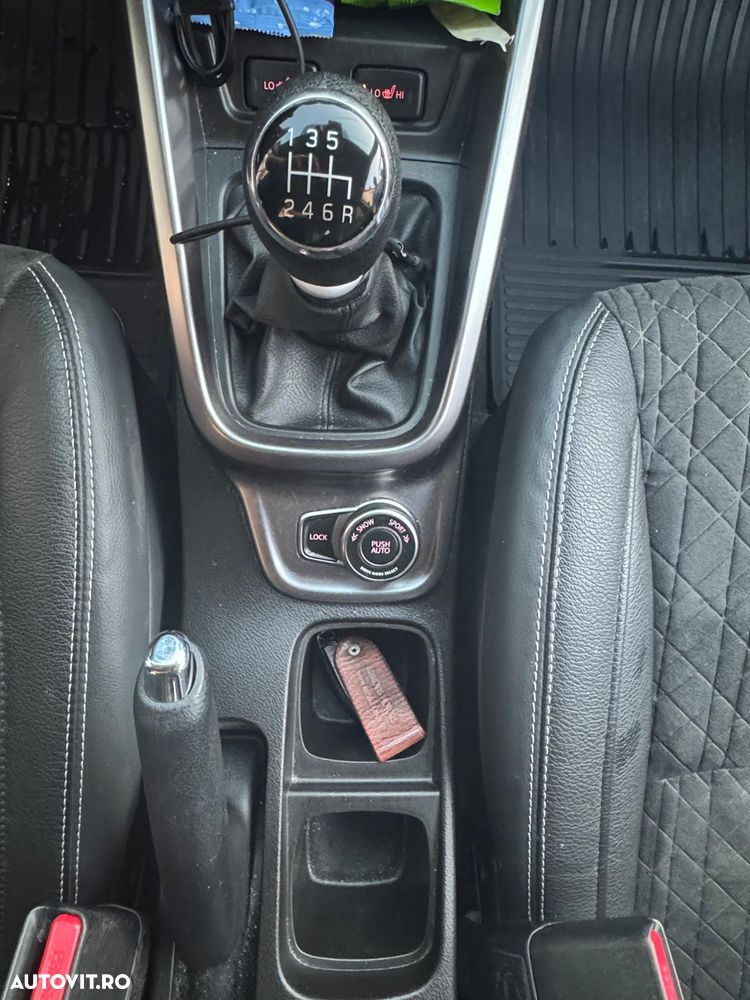 Suzuki Vitara 1.4 Boosterjet AllGrip MHEV Spirit - 13