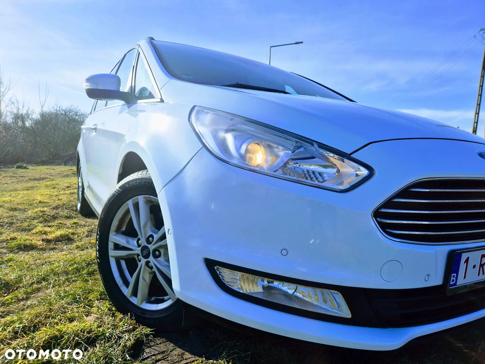 Ford Galaxy 2.0 TDCi Titanium - 17