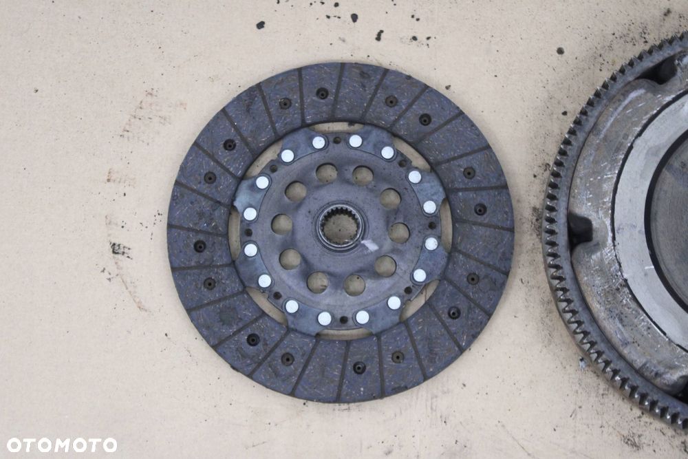 SPRZĘGŁO KOMPLETNE VOLVO V50 1.8 B - 7