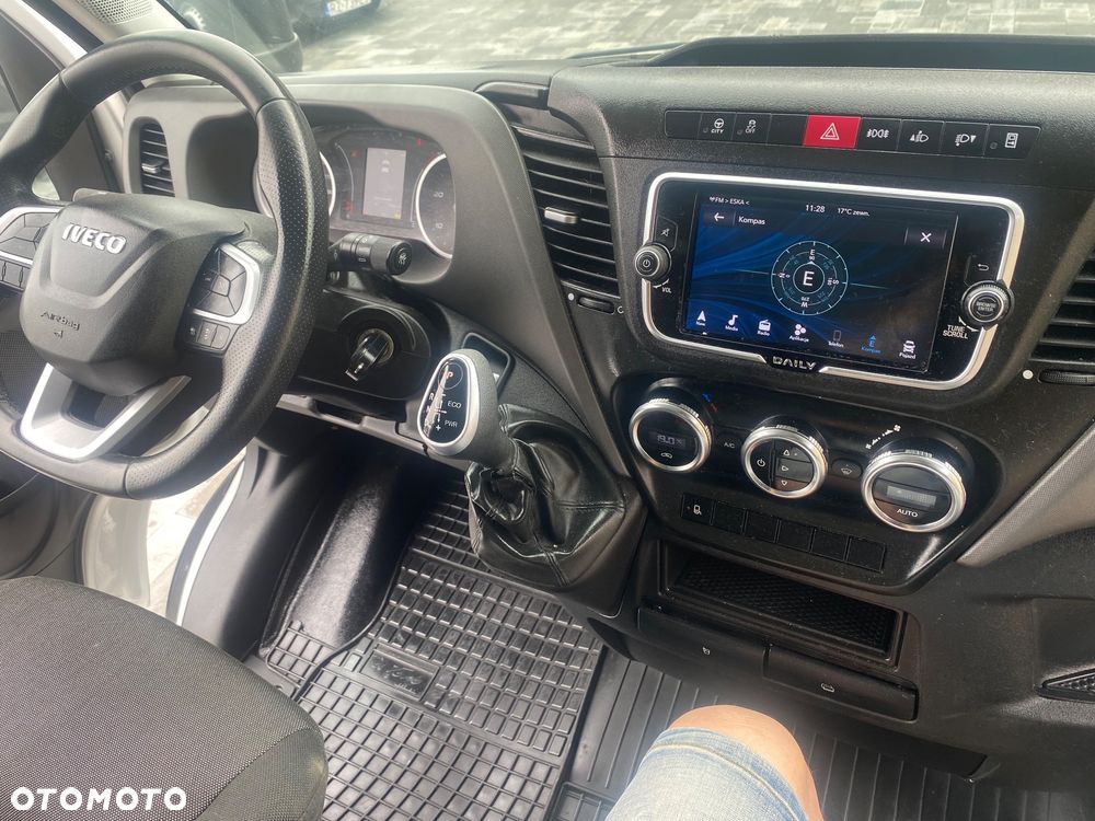 Iveco DAILY 3.0 HI MATIC, burto-firanka, 10-paletowy, zakupiony w salonie w Rzeszowie, serwisowany, bezwypadkowy, pełna dokumentacja, bogata wersja - 27