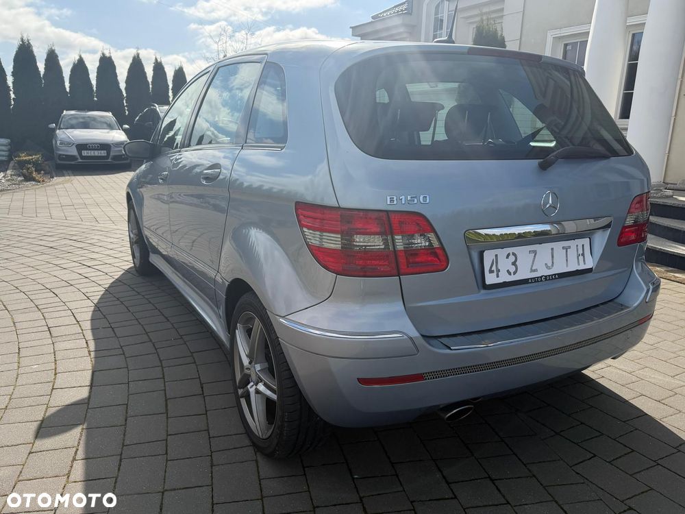 Mercedes-Benz Klasa B 160 BlueEFFICIENCY SPORT EDITION - 17