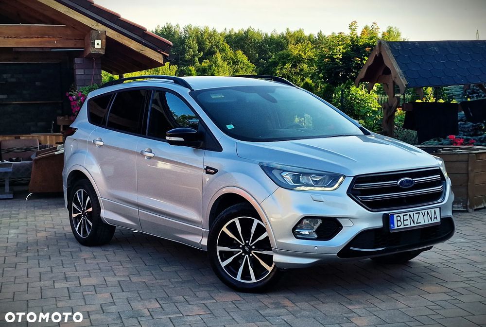 Ford Kuga 1.5 EcoBoost FWD ST-Line - 10