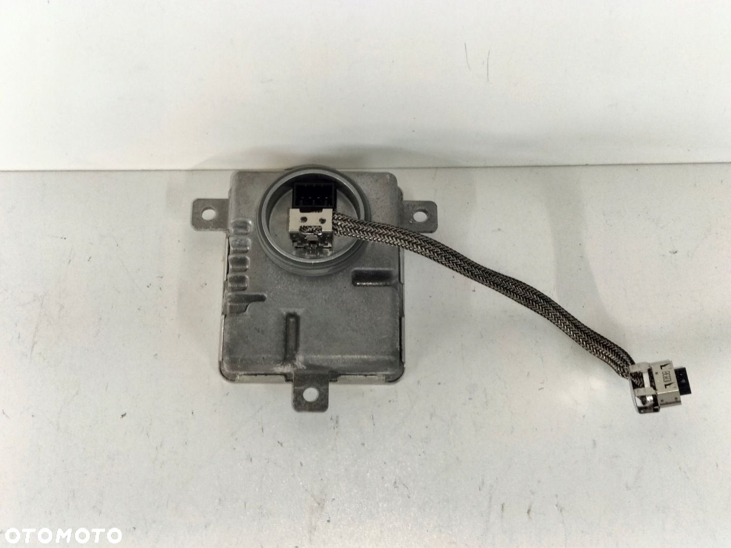 PRZETWORNICA XENON AUDI A4 B8 07- A6 C7 10- - 1