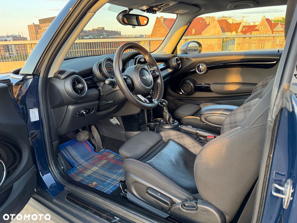 MINI Cooper Seven - 29