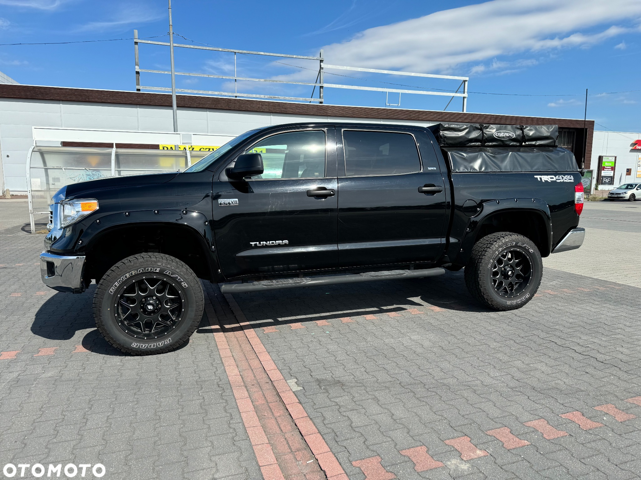 Toyota Tundra - 8