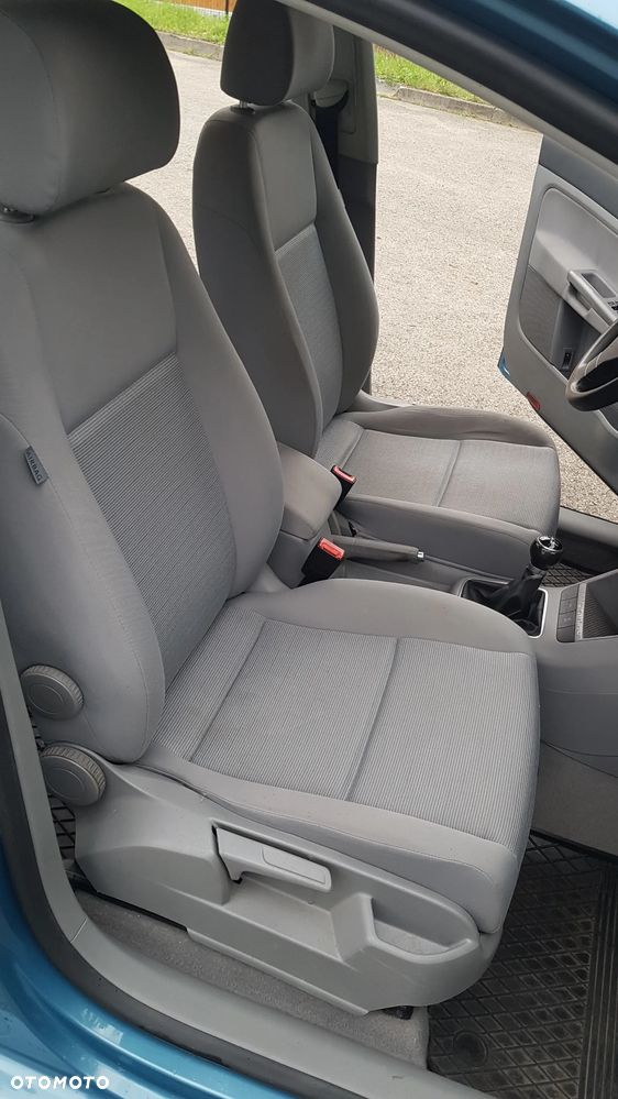 Volkswagen Golf 1.6 Trendline - 5