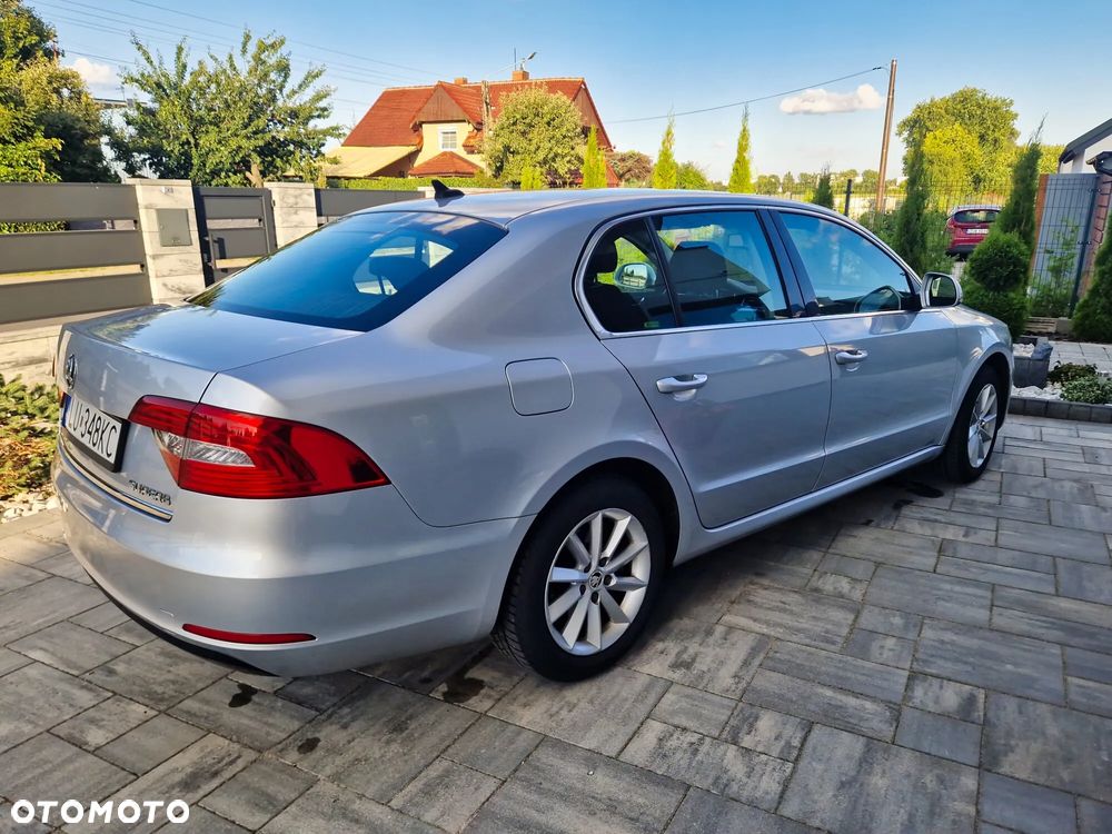 Skoda Superb 1.8 TSI Ambition - 4