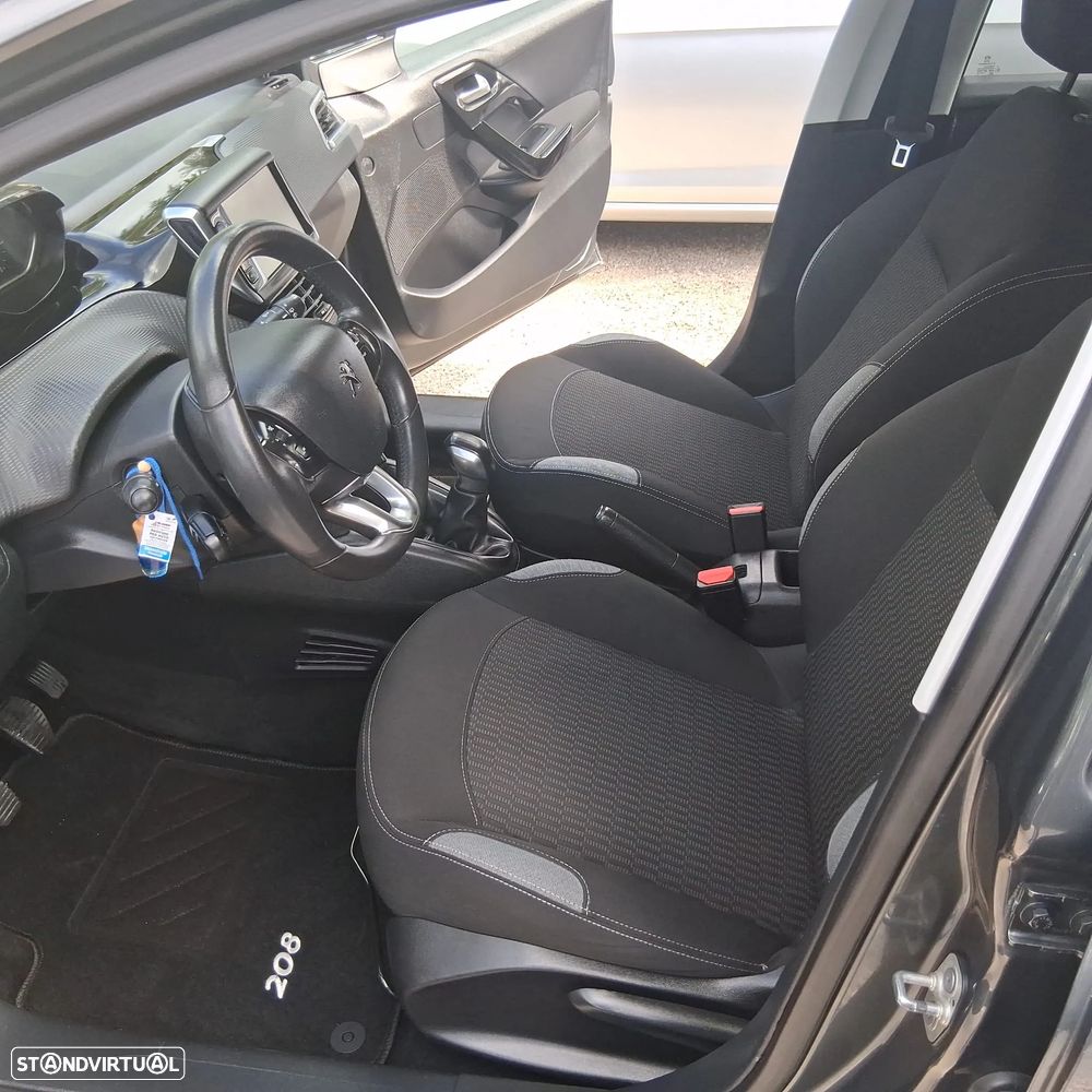 Peugeot 208 1.6 BlueHDi Style - 15
