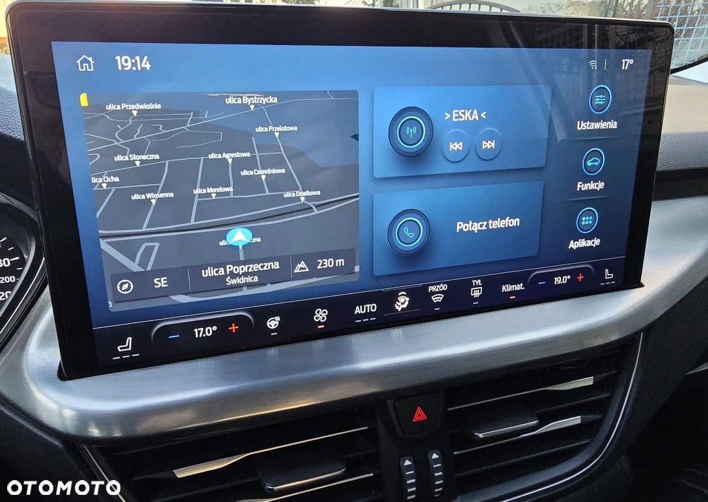 Ford Focus 1.5 EcoBlue Start-Stopp-System TITANIUM EDITION - 5