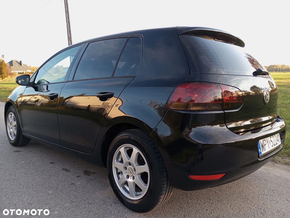 Volkswagen Golf VI 1.6 Comfortline - 16