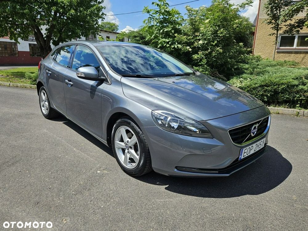 Volvo V40 D2 Momentum - 6