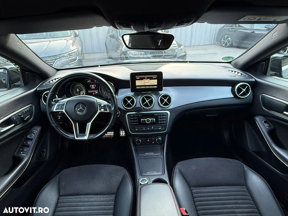 Mercedes-Benz CLA 220 CDI 7G-DCT AMG Line - 12