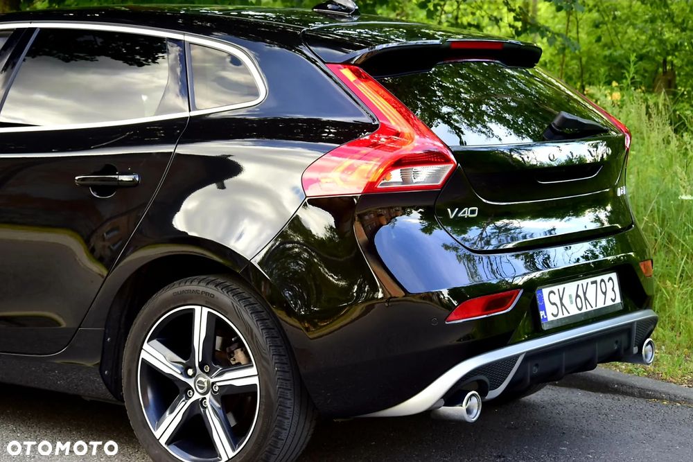 Volvo V40 D3 Geartronic RDesign - 9