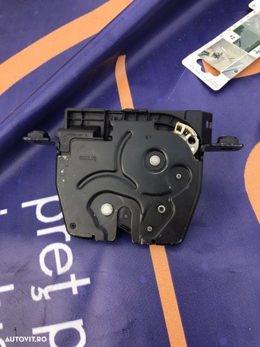 Actuator(broasca) portbagaj cu soft Close 730 f01 - 2