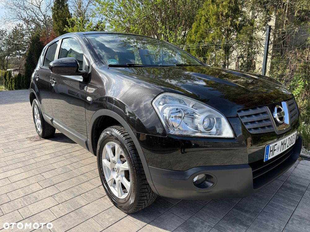Nissan Qashqai - 1