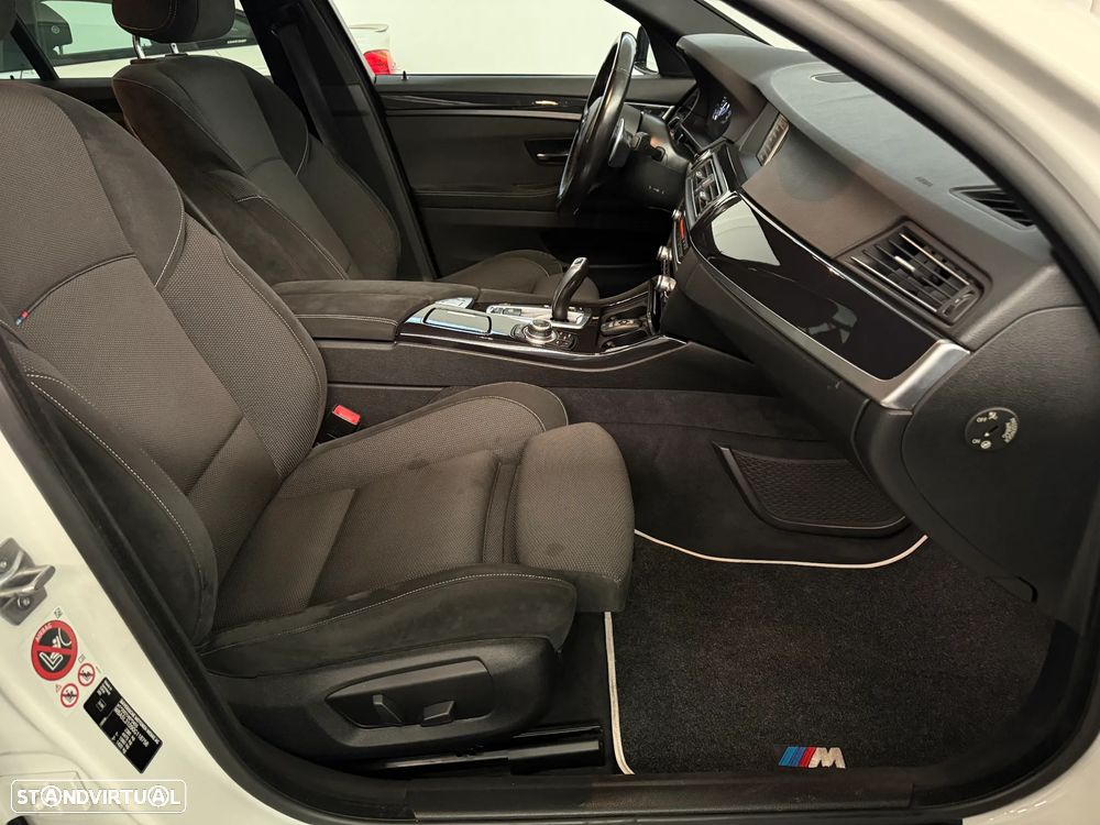 BMW 520 d Pack M Auto - 24