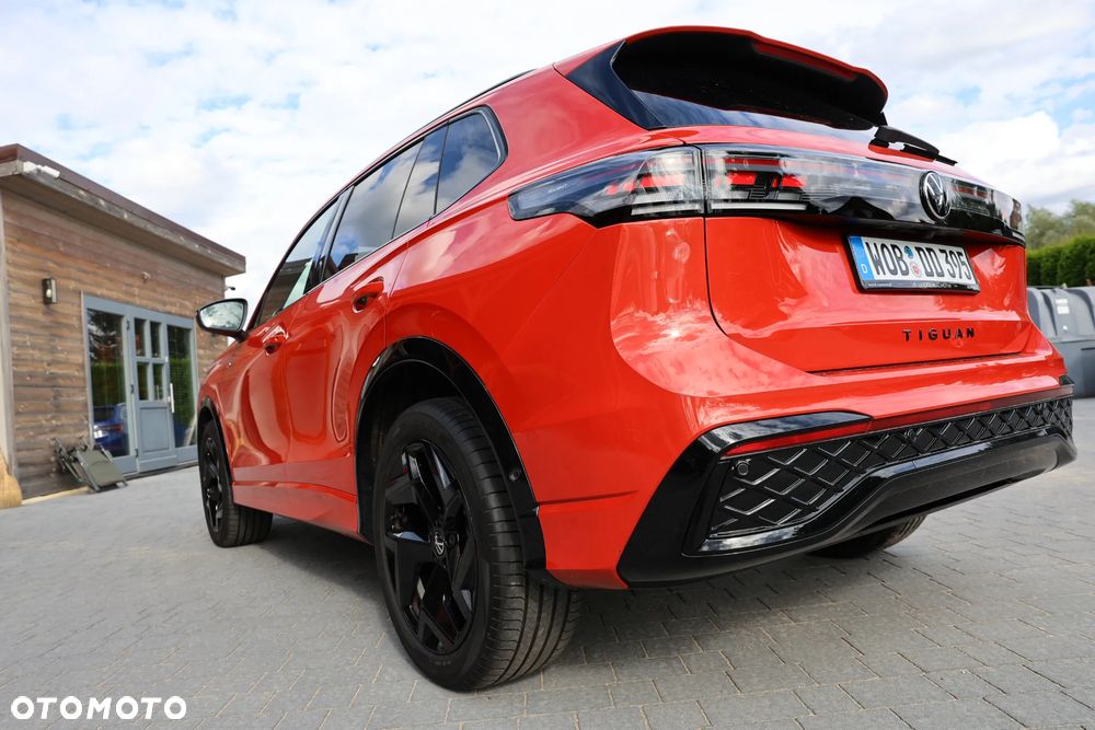 Volkswagen Tiguan 2.0 TDI SCR DSG R-Line - 18