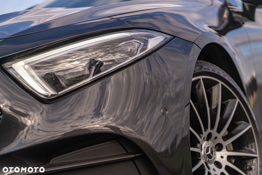 Mercedes-Benz CLS - 11