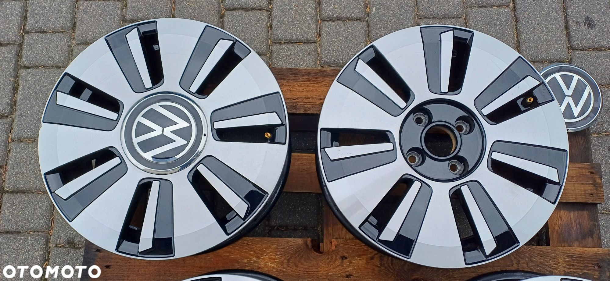 Alufelgi VW 5x15 cali , rozstaw śrub 4x100. - 3