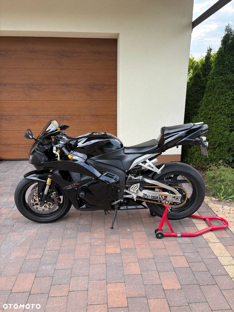 Honda CBR - 4