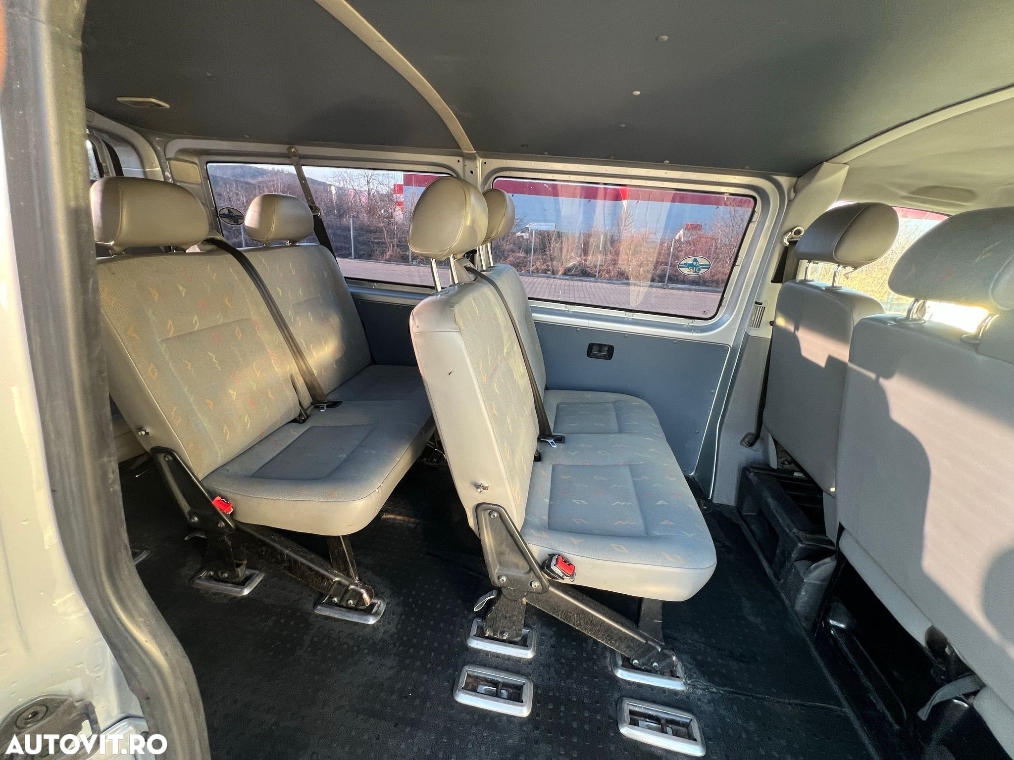 Volkswagen Transporter - 13