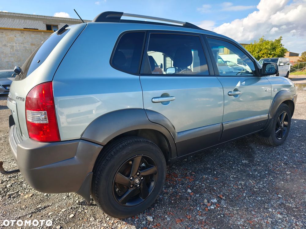 Hyundai Tucson 2.0 4WD GLS - 8
