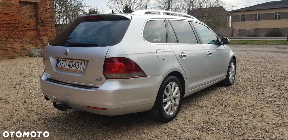 Volkswagen Golf - 5